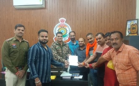 ब्राह्मण समाज की बेटियों पर अभद्र टिप्पणी के विरोध में  ,ब्राह्मण समाज ने एडिशनल एसपी को सौंपा ज्ञापन