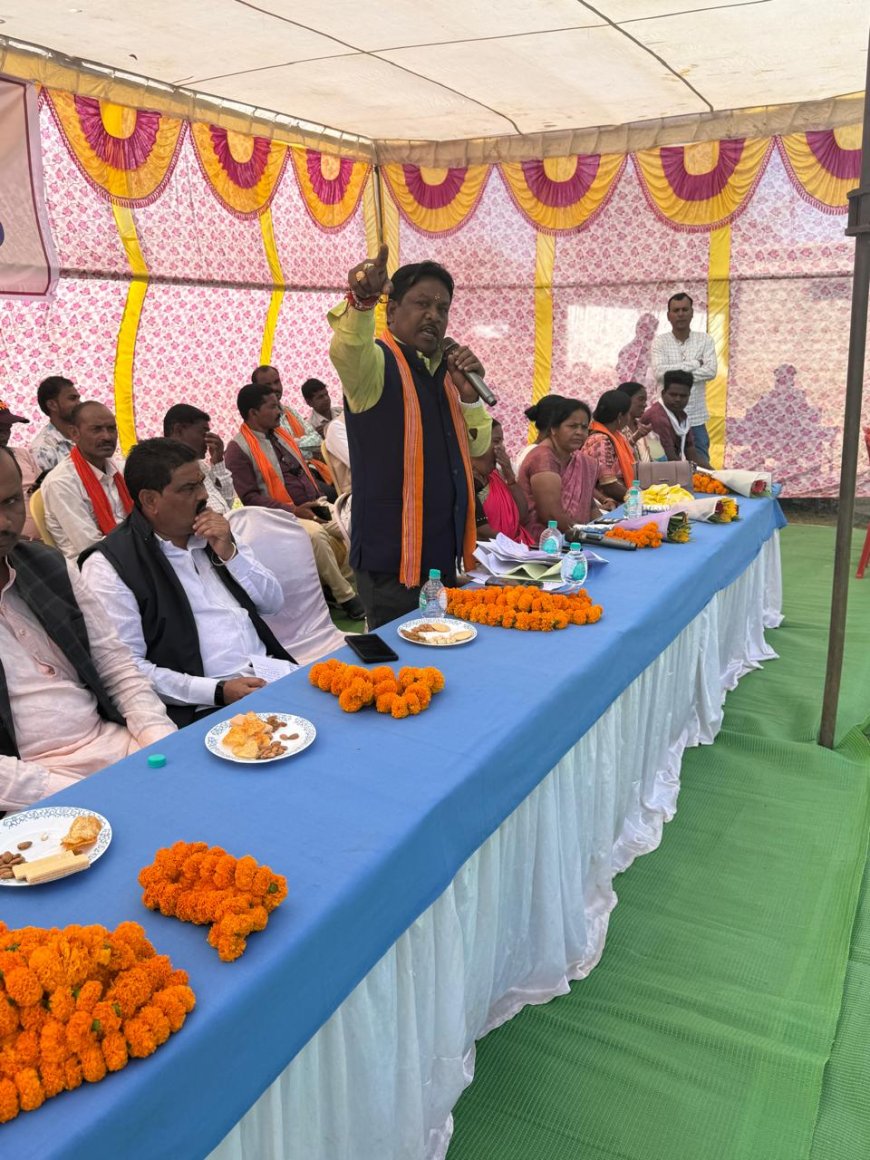 बास्तानार ब्लॉक में 894.55 लाख की सड़क निर्माण कार्य का ,सांसद महेश कश्यप एवं विधायक विनायक गोयल ने किया भूमिपूजन