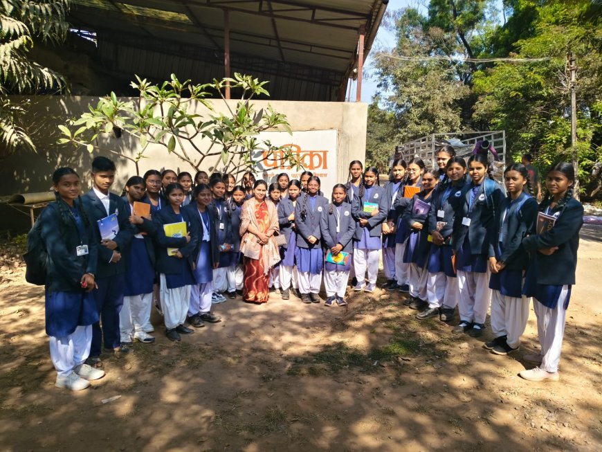 मीडिया एंड एंटरटेनमेंट ट्रेड के विद्यार्थियों का औद्योगिक भ्रमण सम्पन्न