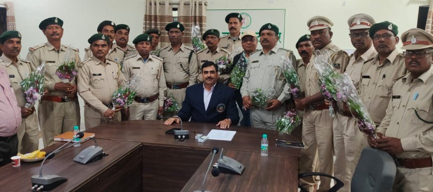 पदोन्नत वन अधिकारियों को एक दिवसीय प्रशिक्षण ,जगदलपुर वन वृत्त में 21 अधिकारियों ने संभाली नई जिम्मेदारियाँ